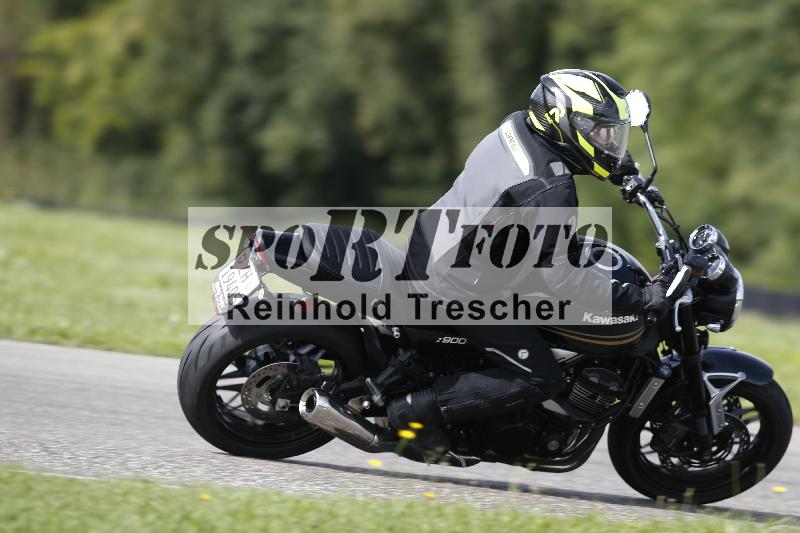 /Archiv-2025/53 16.09.2025 Track Day Domi Aegerter ADR/Gruppe gelb/117